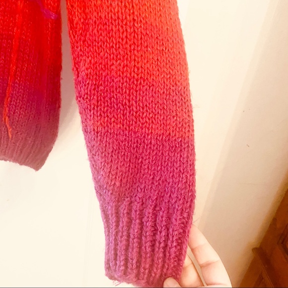 Vintage 80s Hand Knitted Sweater With plaid/ombré design size medium - Picture 5 of 11